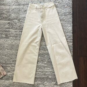 Women’s “Primark” denim jeans ; size US 4 / UK 8; beige / cream color